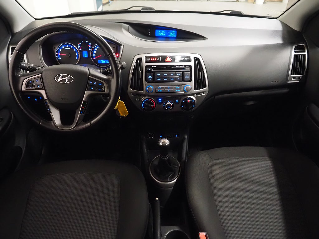 Hyundai i20 1.2 84hk Select Go! Edition Dragkrok Motorvärmare 2015