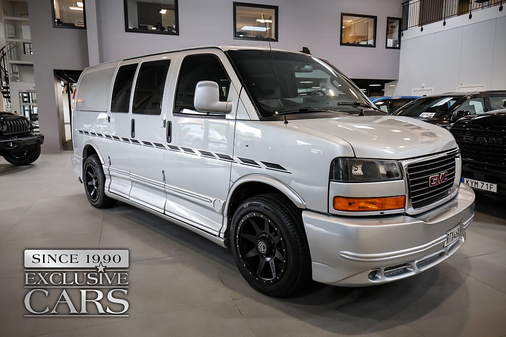 Chevrolet Express Van 2500 6.6L V8 407HK Conversion Explorerer