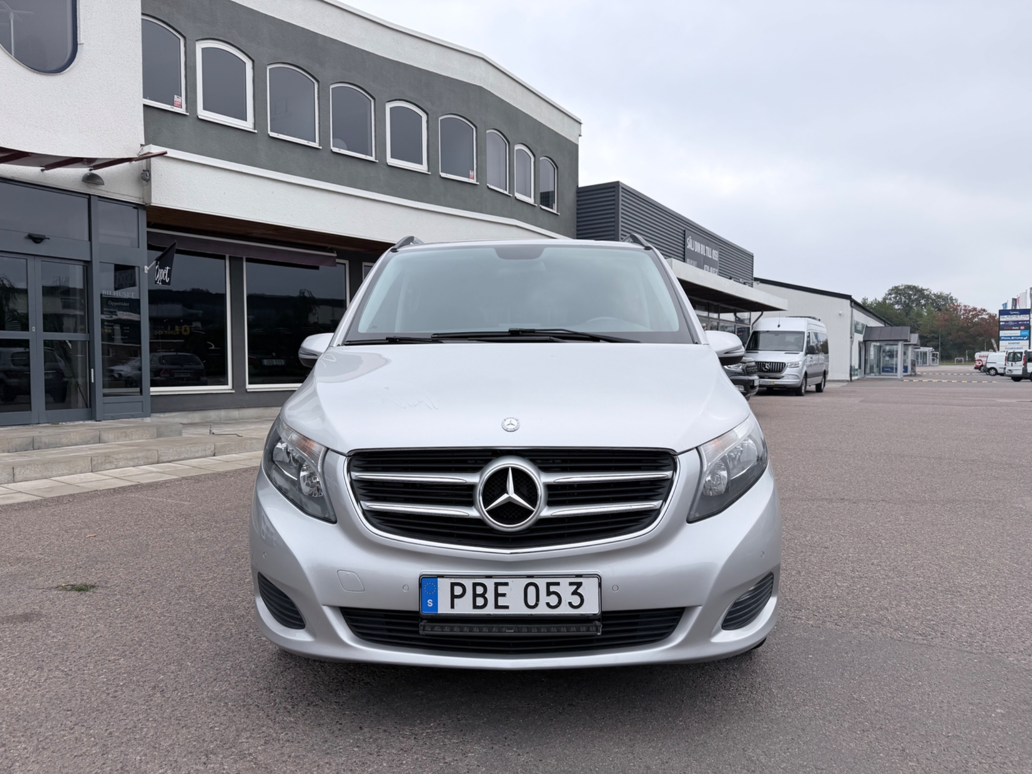 Mercedes-Benz V 2017, bild 2/10