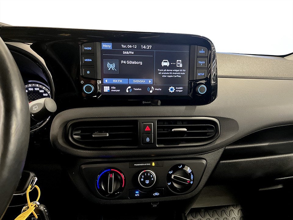 Bild på Hyundai i10 Essential 1.0 67hk - CARPLAY, RATTVÄRME