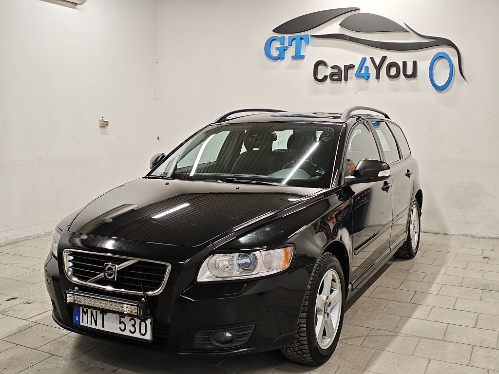 Volvo V50 D5 Momentum Automat Nyserv/NyBes/Dieselvär/Få-Ägar
