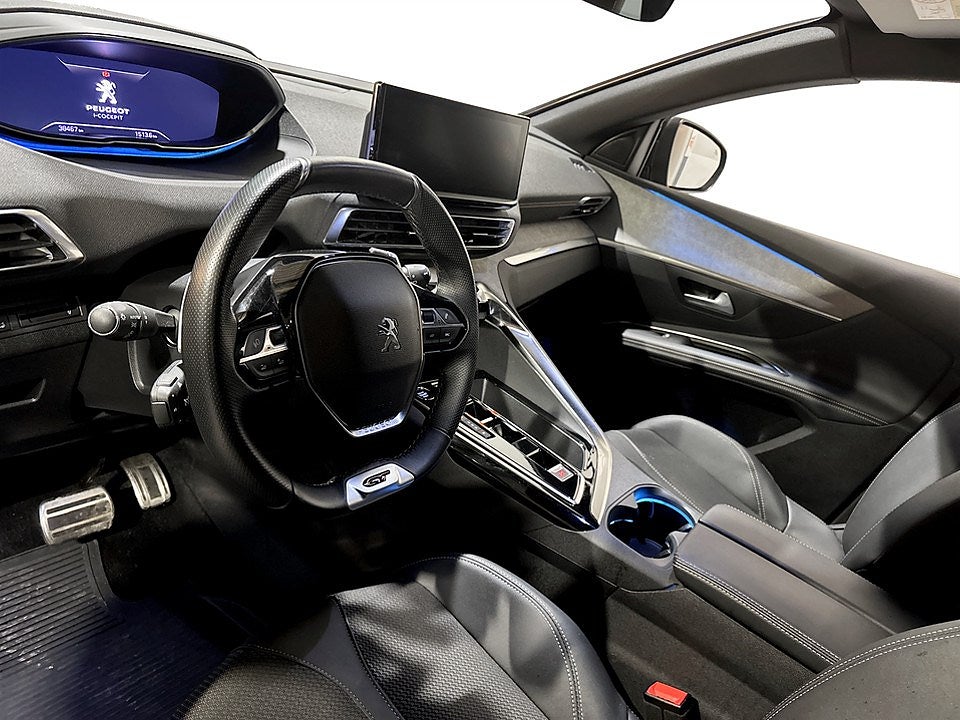 Bild på Peugeot 3008 GT 1.2 PT 130hk AUt - B-KAMERA, EL-BAKLUCKA