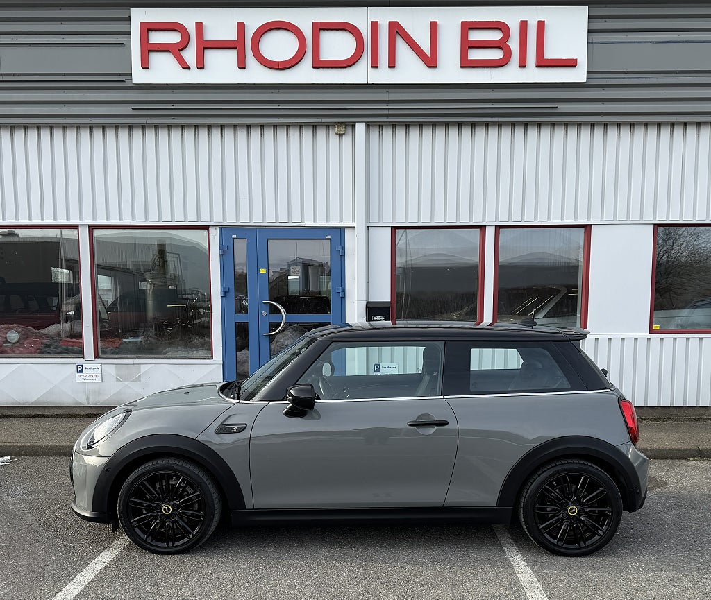 MINI Cooper SE Electric Experience Harman-Kardon Skinn Sportstolar