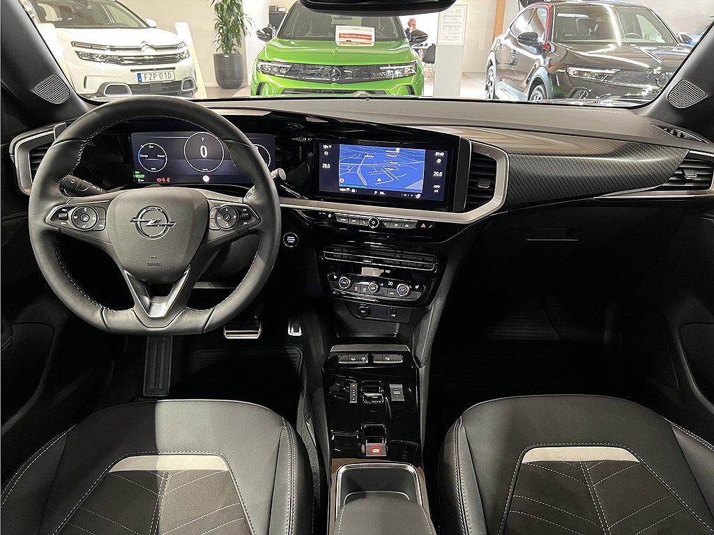 Bild på Opel Mokka-e Ultimate E136 Aut - DEMO