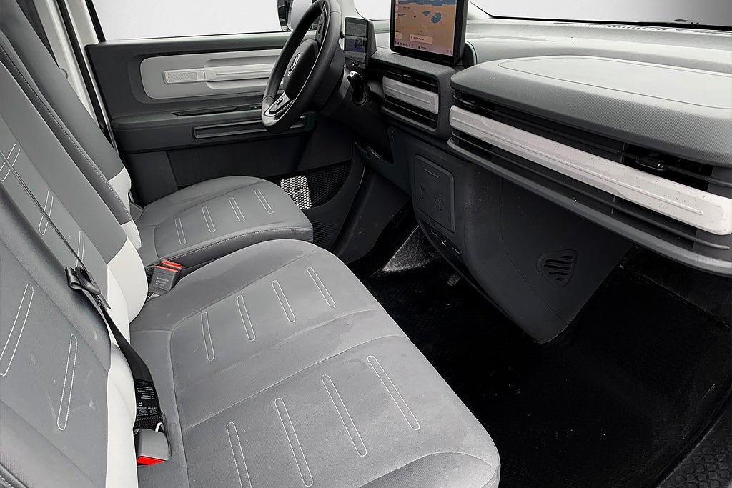 Maxus E-Deliver 5 64kwh | 6,6m3 | Störst i klassen!