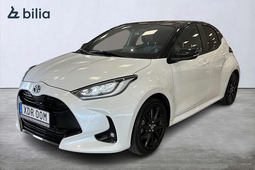 Toyota Yaris 1,5 5D Style Bi-tone / LED ramp
