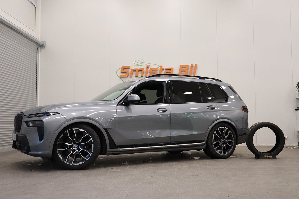 BMW X7 xDrive40d M Sport Pro Exclusive B&W SKY MERINO MOMS 352hk