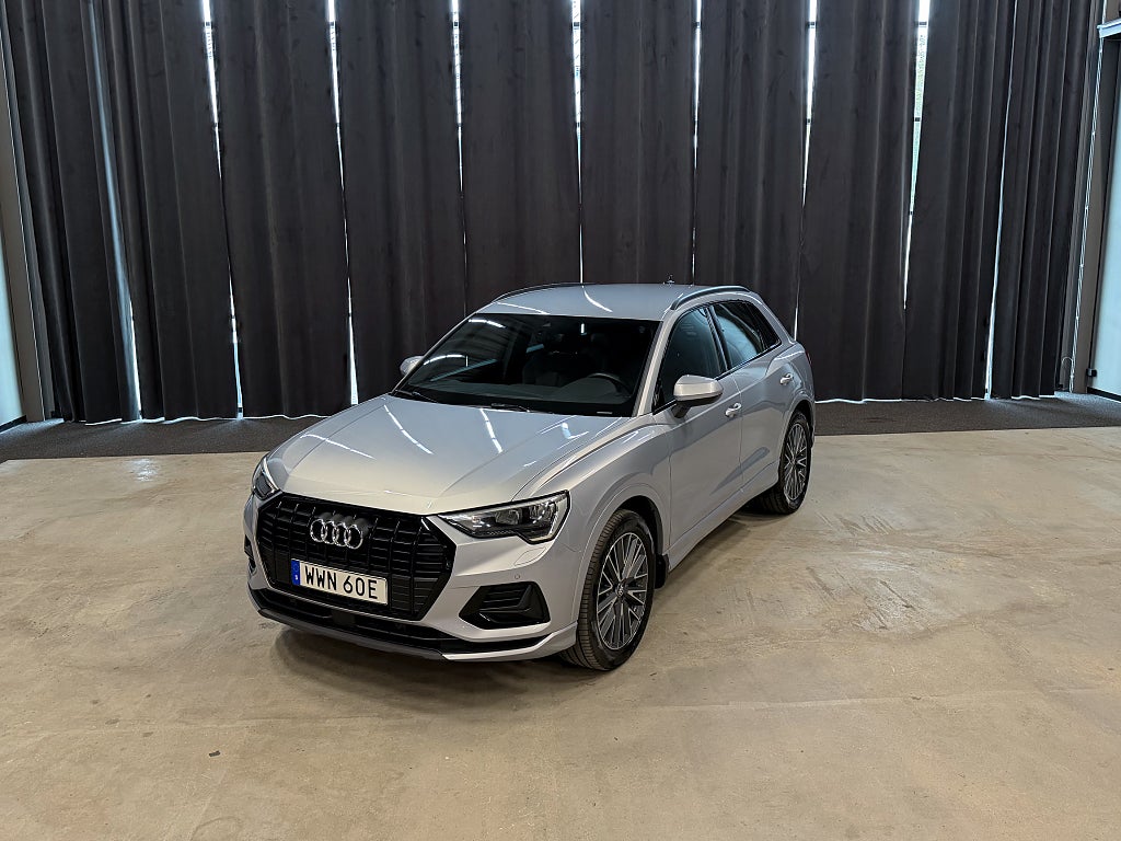 Audi Q3 35 TFSI Proline|Cockpit|Dragkrok|Värmare