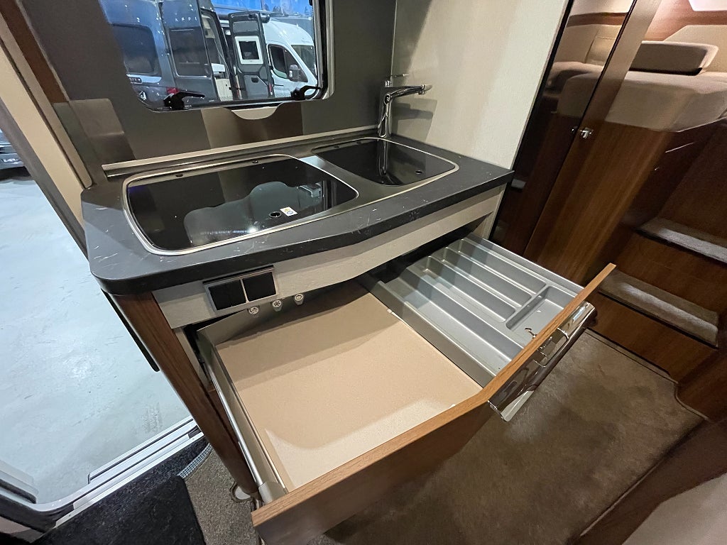 Hymer /Solcell/AC bodel/Inverter/Mercedes  - Hymer