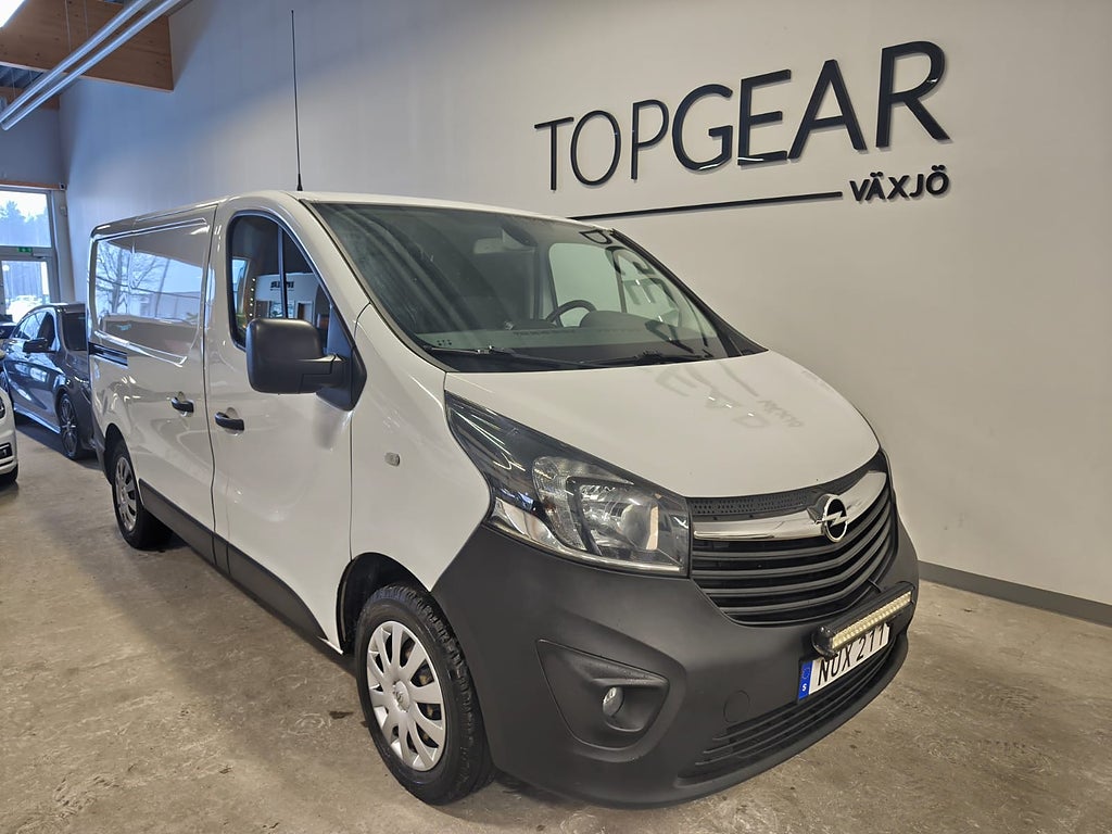 Opel Vivaro Skåpbil 2.9t 1.6 CDTI BIturbo EURO 6 dragkrok inredning