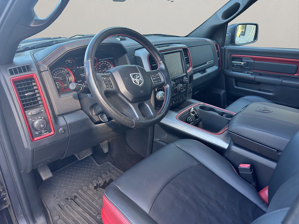 Dodge Ram 1500 Rebel 5,7 L Mkt fin o låga mil 4 X 4  394 hk - bild 10