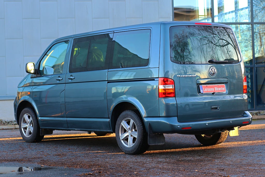 Volkswagen Transporter Familjebuss/7-sitsig,/AUTOMAT/NYSKICK