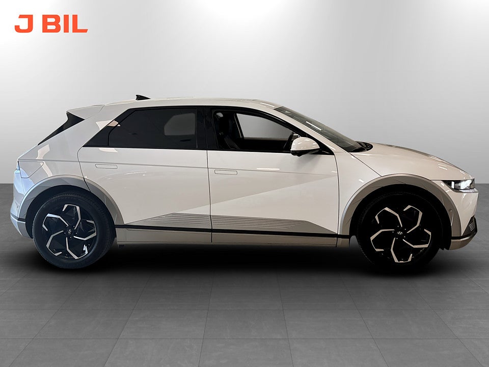 Bild på Hyundai IONIQ 5 Advanced 77.4 kWh 228hk B-KAMERA CARPLAY 