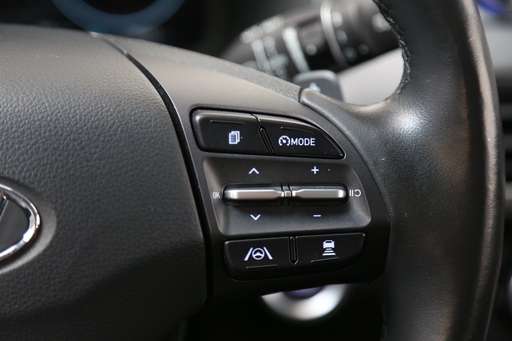 Hyundai Kona Hybrid 1,6 GDi 141hk HEV 6DCT Essential Tvåtons-Lack 2021