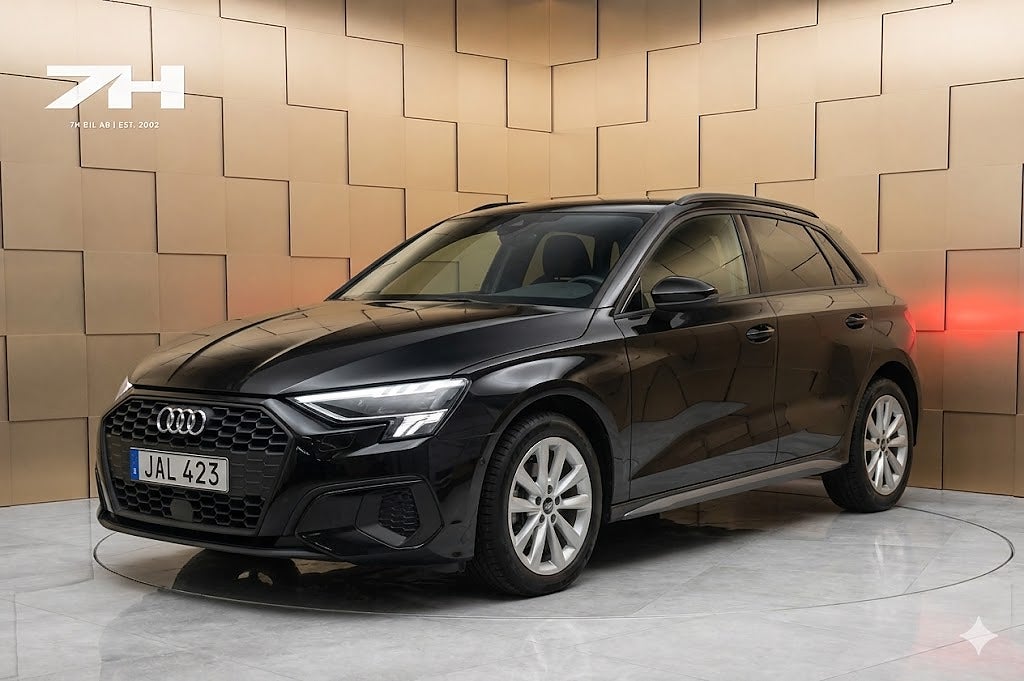 Audi A3 Sportback 35 TFSI / Cockpit Adaptiv-f / CarPlay / MOMS