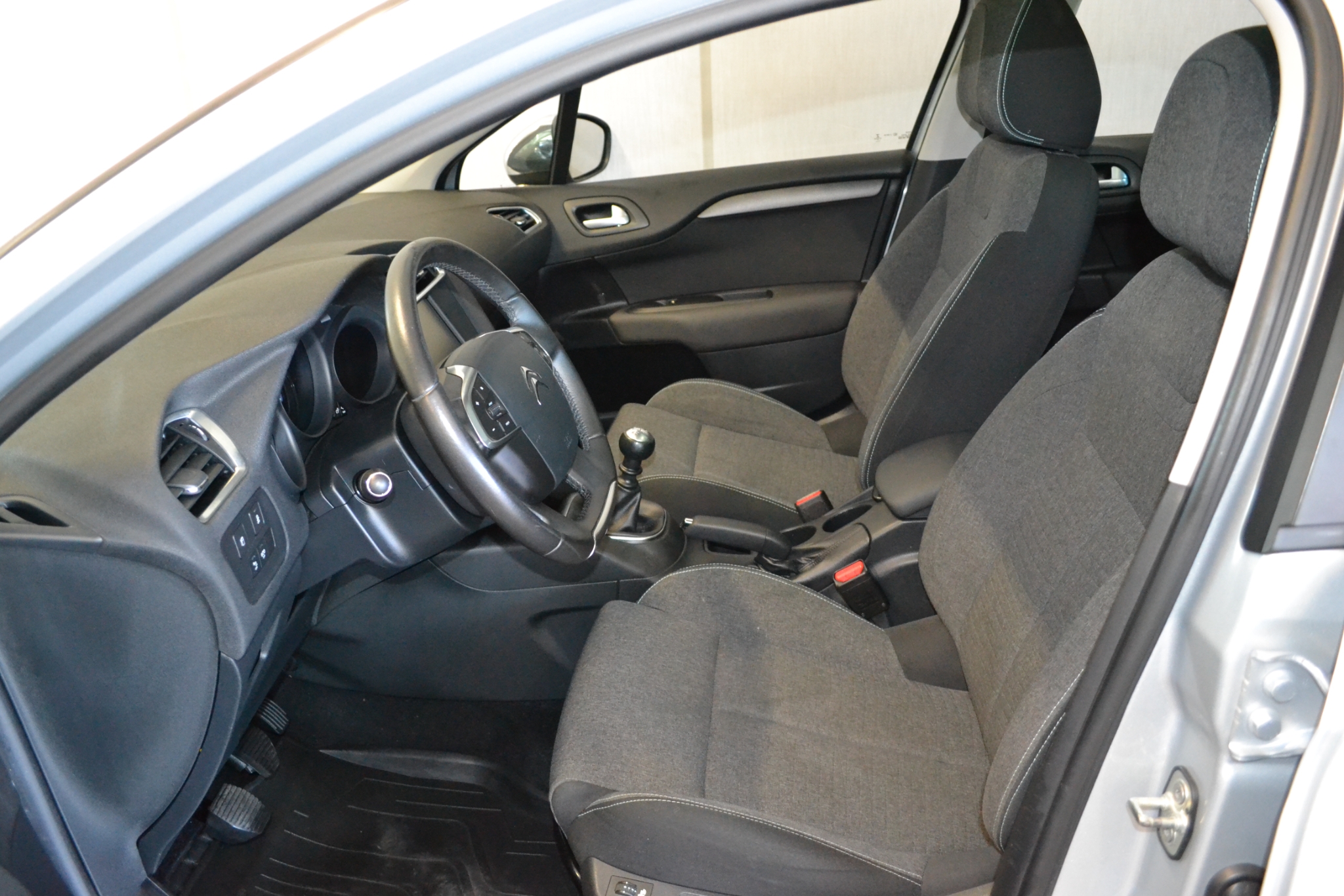 Citroen C4 2015, bild 4/44