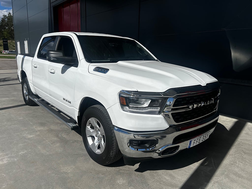 RAM 1500 Crew Cab 5.7 V8 HEMI TorqueFlite | Drag | Ny besiktad
