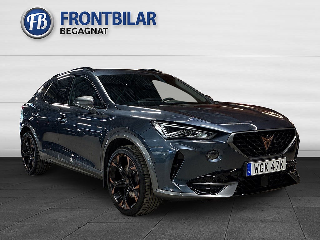 Cupra Formentor VZ e-Hybrid/Adaptfart/Förarasistans XL/Carplay/Drag/19"