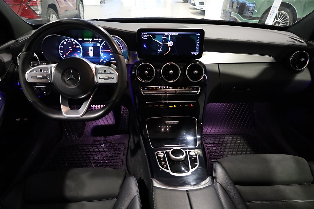 Mercedes-Benz C 300 T e AMG Night-EDT Drag Värmare Kamera Navi