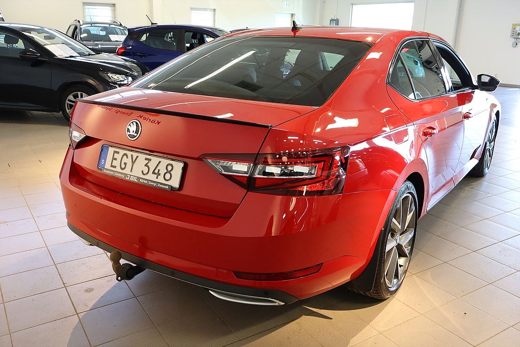 Bild på Skoda Superb Sportline 2.0 TDI 190hk Aut 4WD - DRAG, ELBAKLUCKA