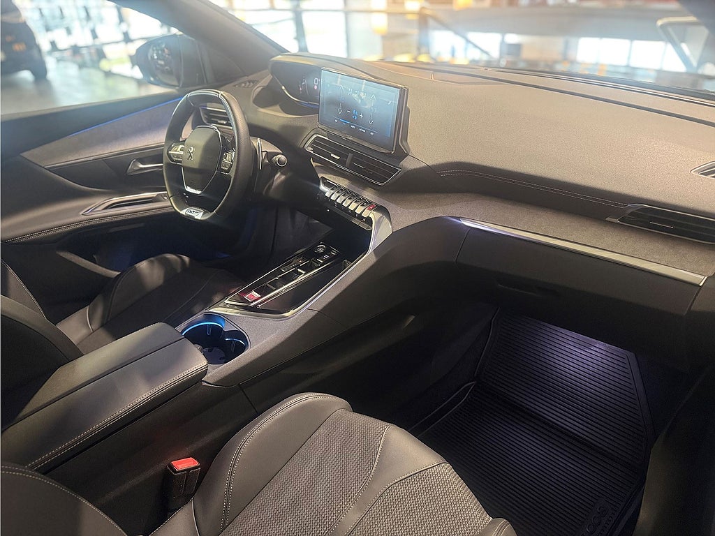 Bild på Peugeot 3008 GT 1.2 PT 130hk Aut - B-KAMERA, NAVI