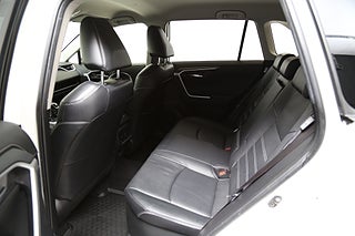 SUV Toyota RAV4 23 av 25