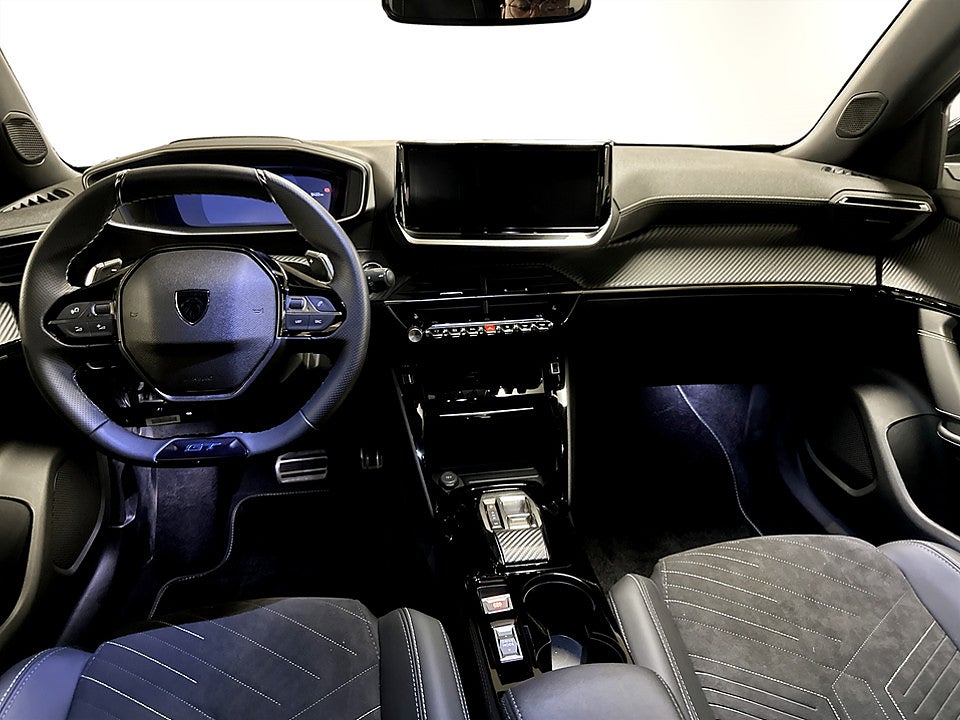 Bild på Peugeot 2008 GT 1.2 PT 130hk Aut B-KAMERA CARPLAY