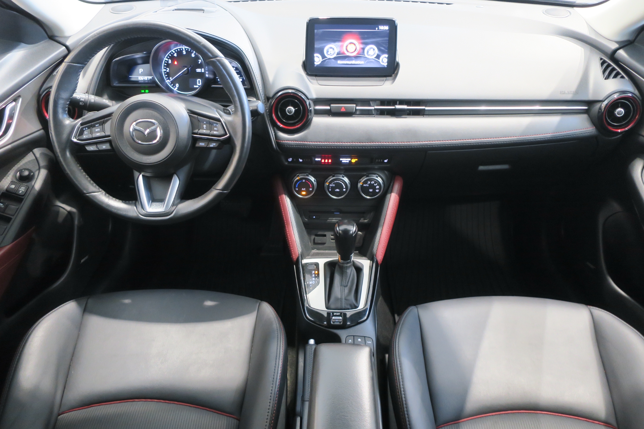 Mazda CX-3 2.0 SKYACTIV-G Optimum 2018, photo 6/10