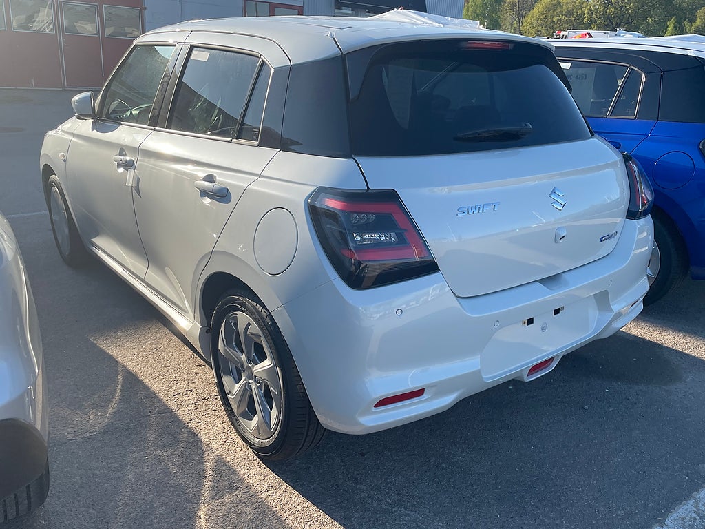 Suzuki Swift 1.2 82 hk Hybrid Select CVT