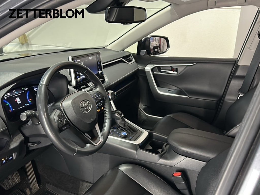 Kombi Toyota RAV4 8 av 20