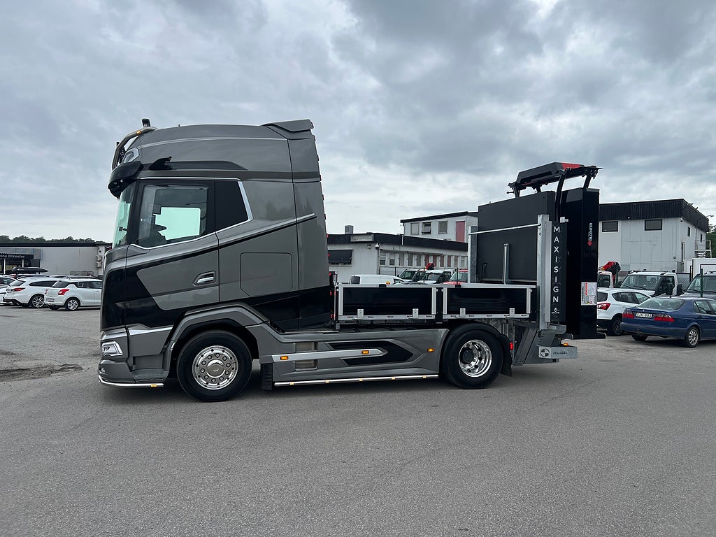 DAF XG+ 530 4x2 TMA Bil MaxiSign Online & Verdegro