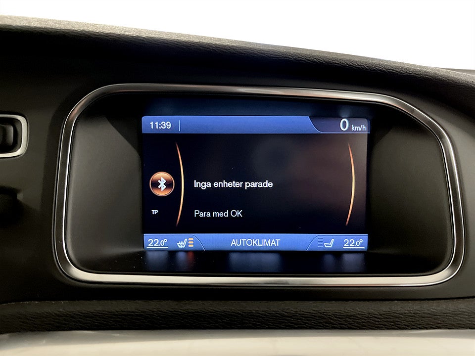 Bild på Volvo V40 Cross Country Momentum D2 115hk - B-KAMERA, VOC & NAVI