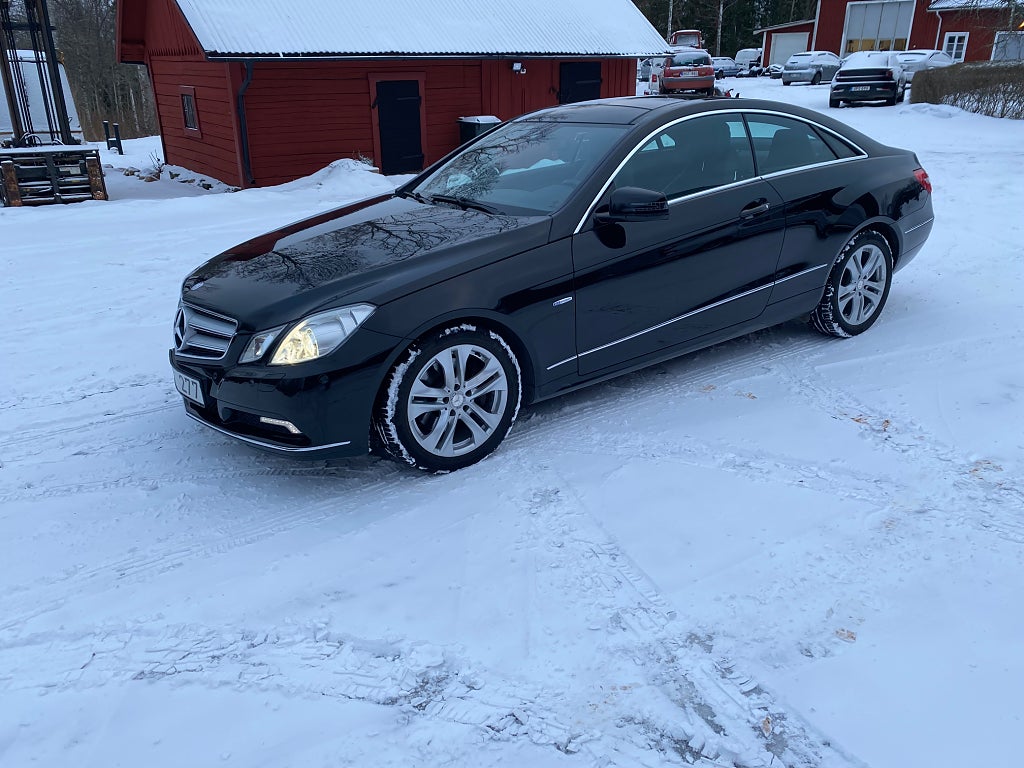 Mercedes-Benz E 350 CDI Coupé BlueEFFICIENCY 7G-Tronic Euro 5
