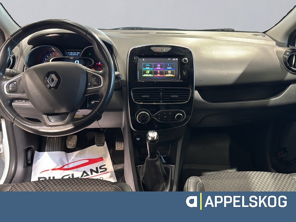Renault Clio Sport Tourer Intense 0,9 TCe 90hk |RÄNTA 3,99%|V-HJUL| thumbnail