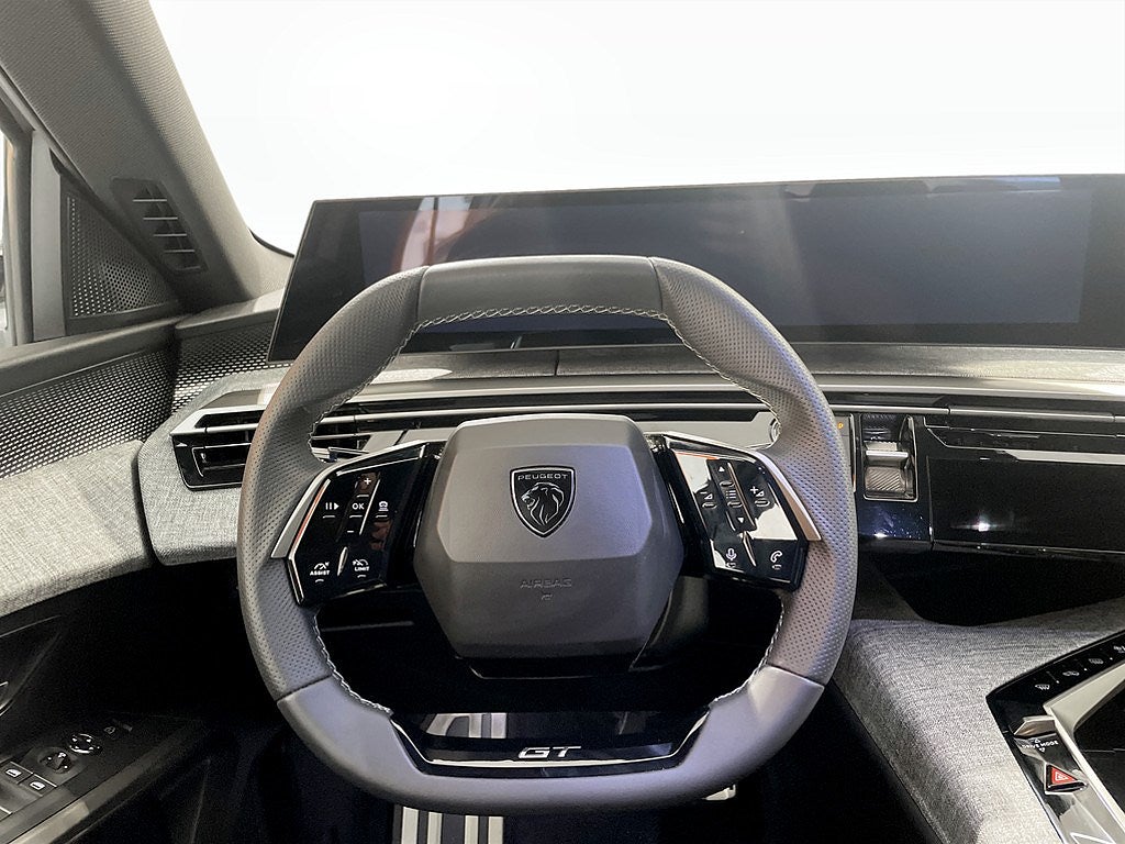Bild på Peugeot 5008 GT Hybrid 145hk Aut - NYA VINTERHJUL INGÅR!