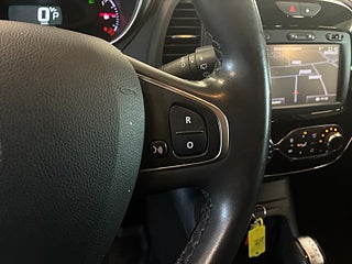 Renault Captur 1.2 TCe EDC S&V-hjul/Psens/Navi/Keyless/BT – bild 21