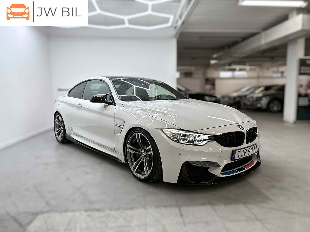 BMW M4 Coupé DCT Kolfiber Armytrix Mosselmann Wagner Navi 