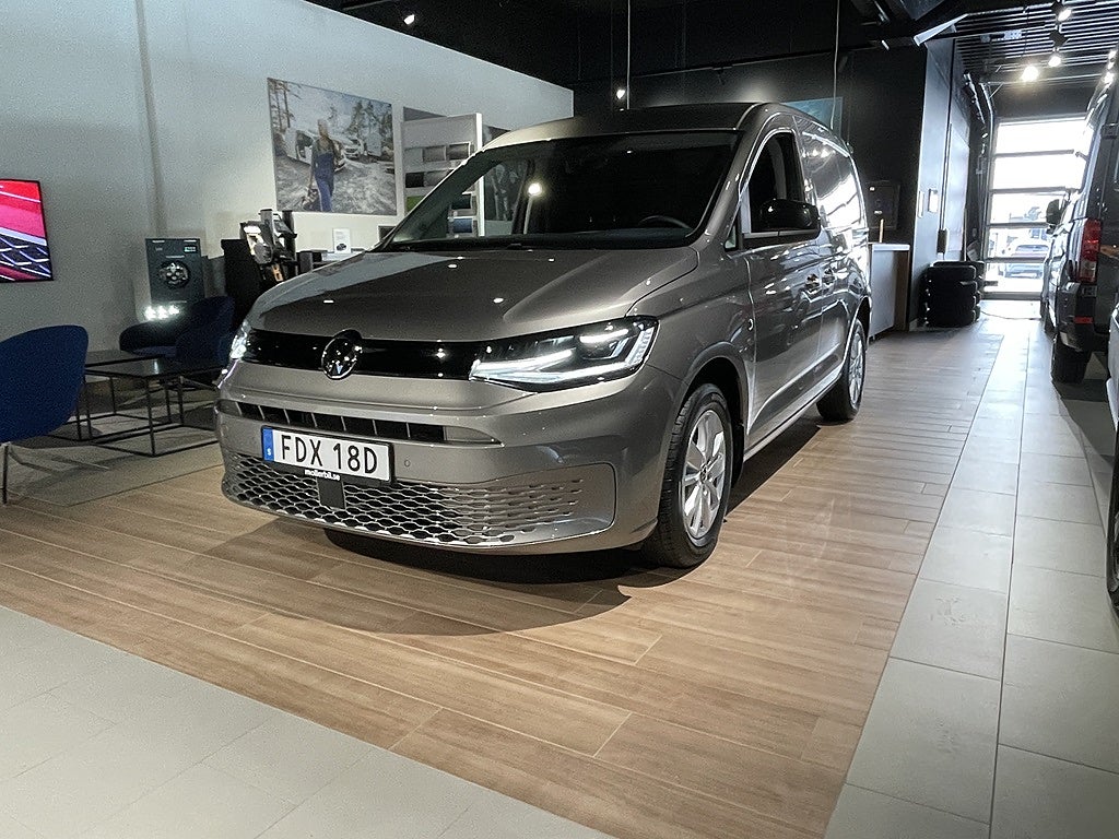Volkswagen Caddy Cargo HJULBAS: 2755 MM KHP MOTOR: 2,0 L TD