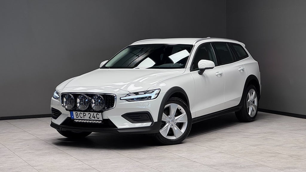 Volvo V60 Cross Country 2020 - miniatyr 15