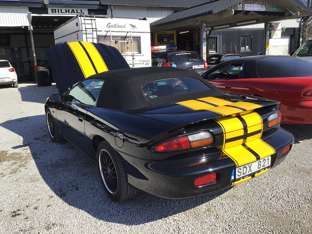 Chevrolet Camaro Cabriolet 3.8 V6 Hydra-Matic Låga Mil” FIN. 193 HK Topp