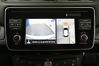 Halvkombi Nissan Leaf 21 av 24