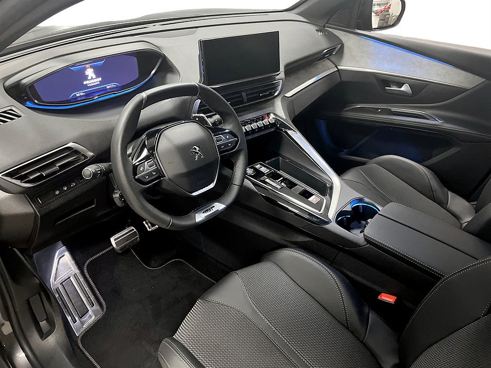 Bild på Peugeot 5008 GT Black Pack 1.2 PT 130hk Aut - 7-SITS,B-KAMERA,CARPLAY