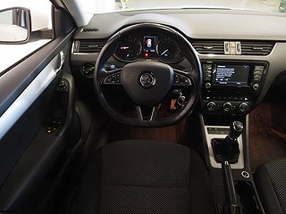Kombi Skoda Octavia 17 av 23