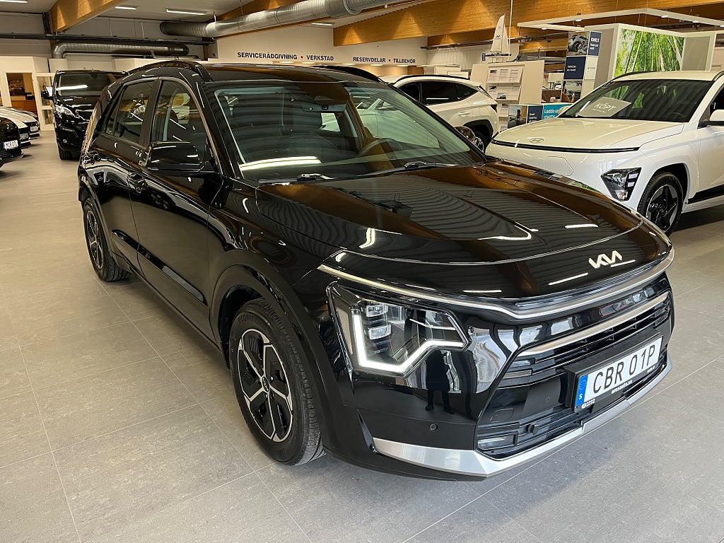 Kia Niro Plug-In Hybrid 183hk - DRAG- VÄRMARE- V-HJUL- GODKÄND