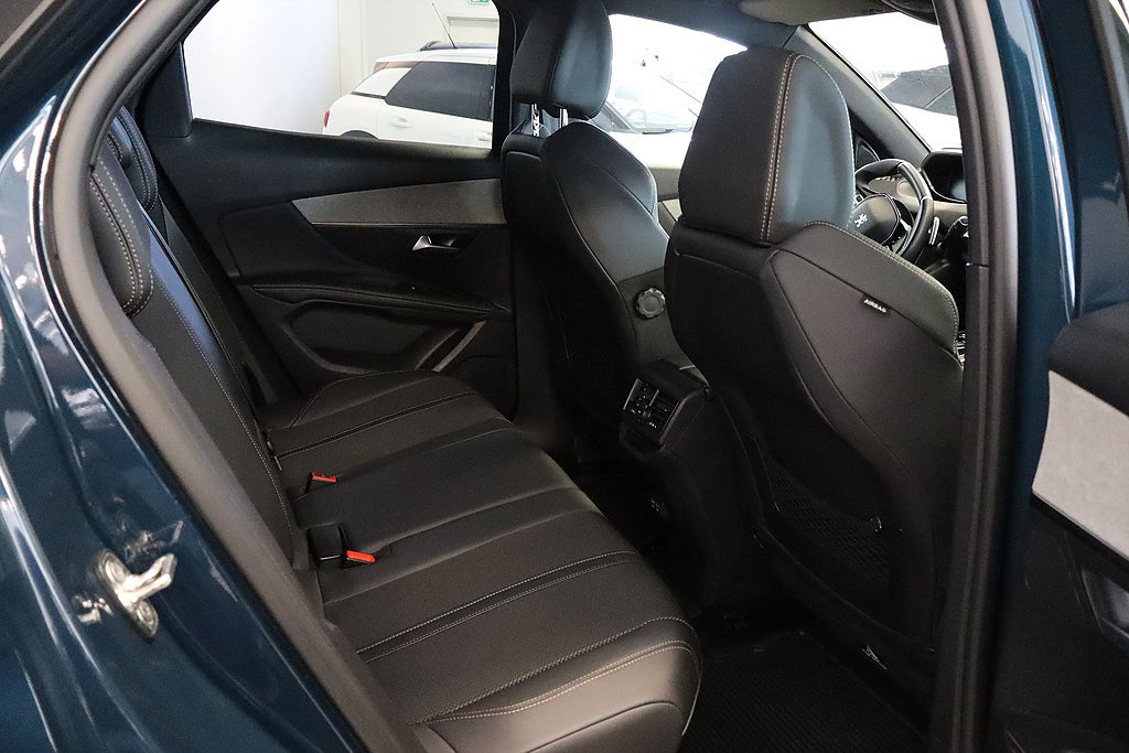 Bild på Peugeot 3008 GT 1.2 PT 130hk Aut - B-KAMERA, CARPLAY