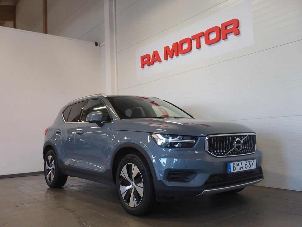 Volvo XC40 Recharge T4 211hk Momentum | Backkamera | VOC | 2022