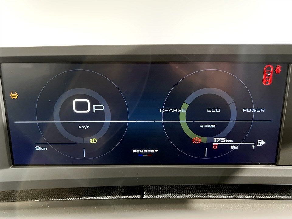 Bild på Peugeot 5008 Allure Hybrid - KAMPANJ! PRIVATLEASA FRÅN 24 MÅN