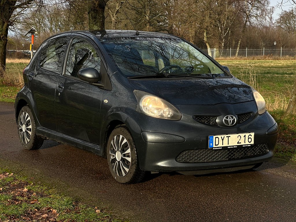 Toyota Aygo 1.0 VVT-i Euro 4, Svensksåld, AC, Årsskatt 360kr