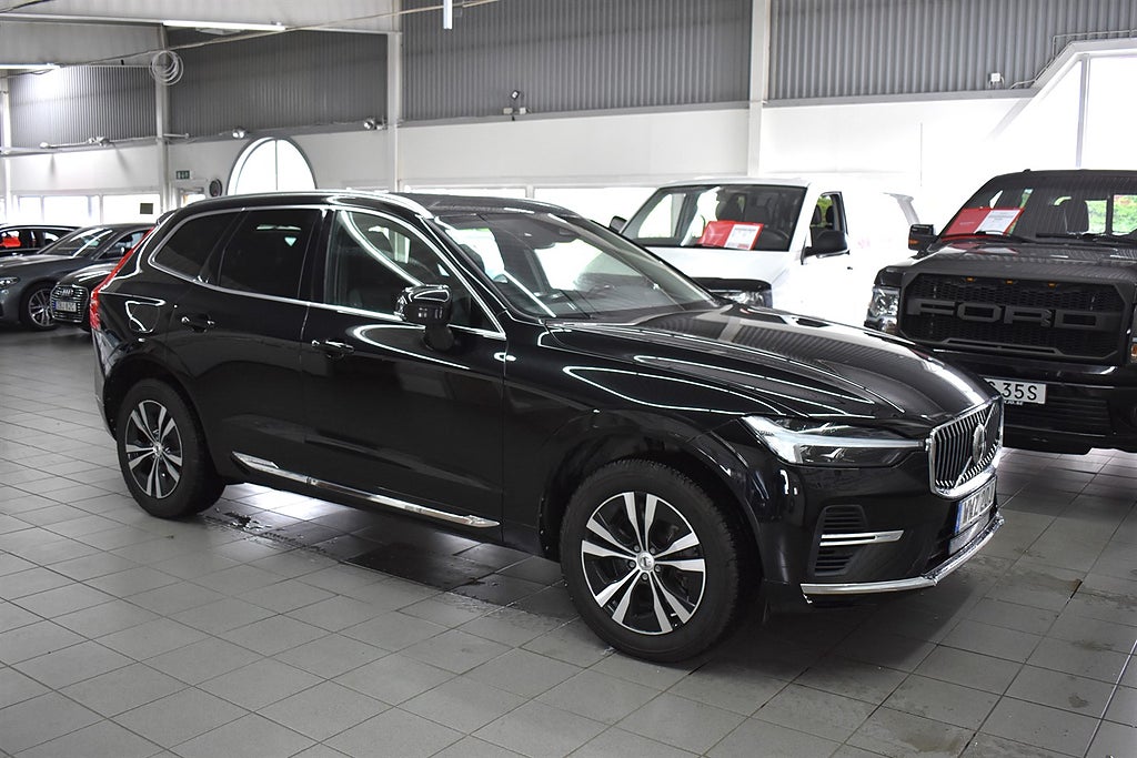 Volvo XC60 Recharge T6 AWD Geartronic, 350hk Core Drag B-kam