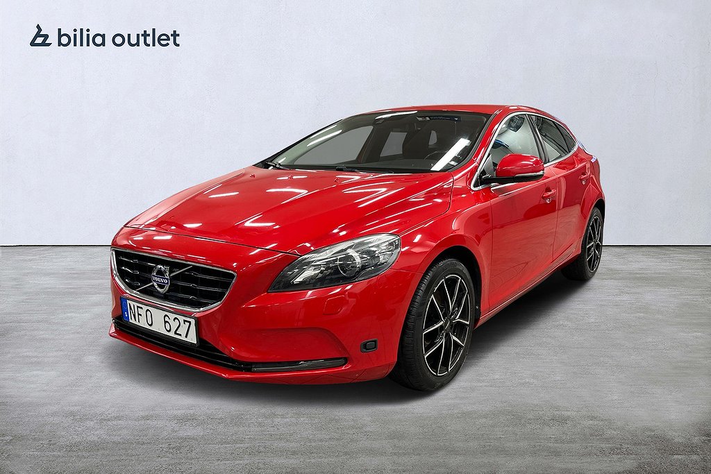 Volvo V40 T3 Momentum B-Kamera 150hk